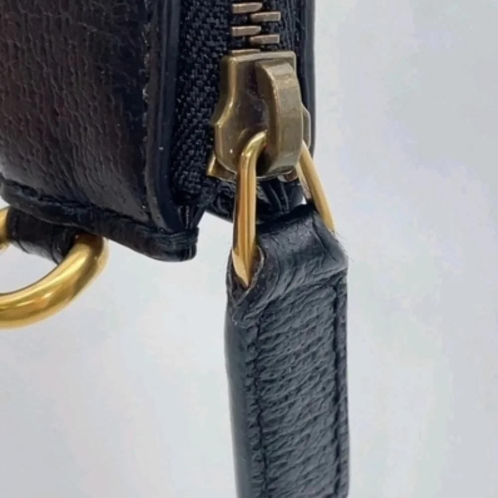 GUCCI Black Leather Bee & Star Wristlet Pouch Clutch 495066 Full Inclusion LNC - Picture 5 of 10